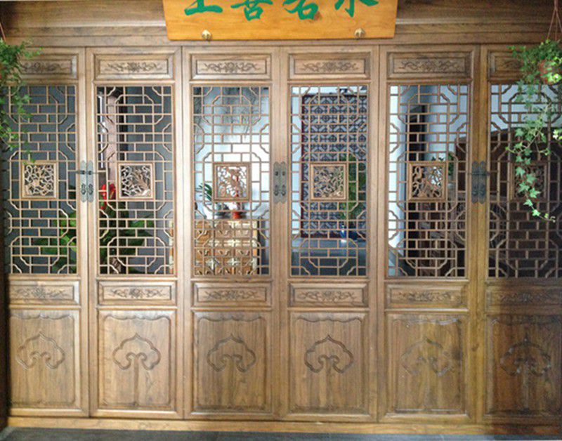 仿古門窗市場如何？仿古門窗廠家如何提高市場競爭力？